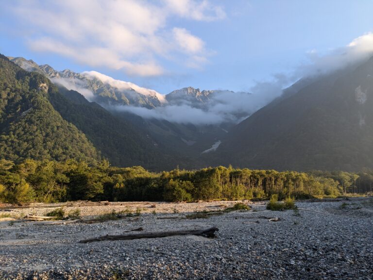 Mindful Travel: The Art of Slowing Down